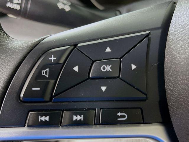 2020 Nissan Versa SV Xtronic CVT