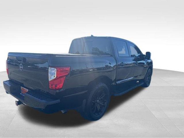 2023 Nissan Titan Crew Cab SV 4x4