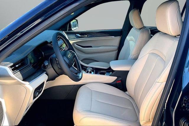 2026 Jeep Grand Cherokee GRAND CHEROKEE LIMITED 4X4 2026 Jeep Grand Cherokee GRAND CHEROKEE LIMITED 4X4