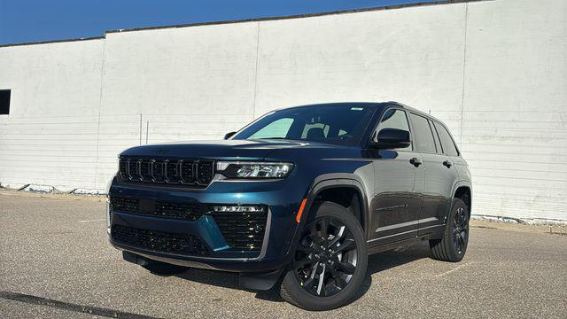2026 Jeep Grand Cherokee GRAND CHEROKEE LIMITED RESERVE 4X4