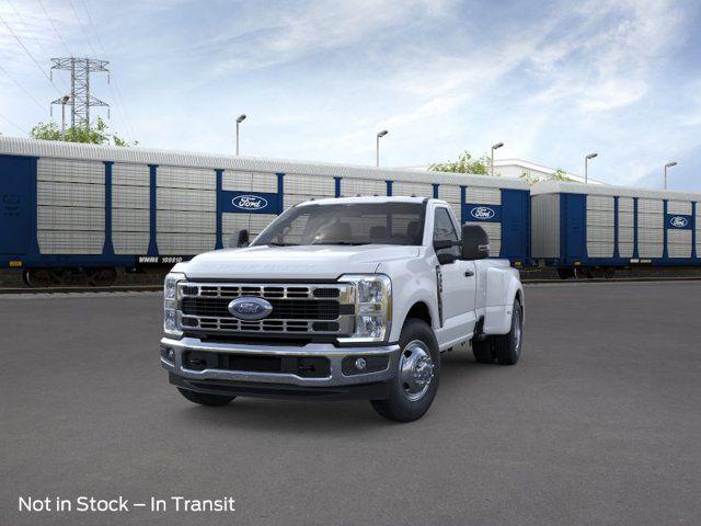 2026 Ford F-350 XLT