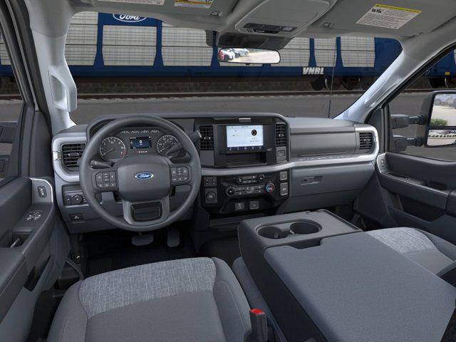 2026 Ford F-350 XLT