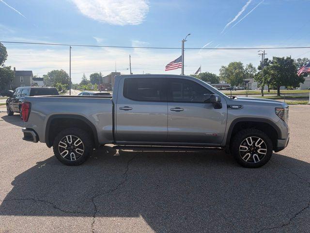 2023 GMC Sierra 1500 4WD Crew Cab Short Box AT4