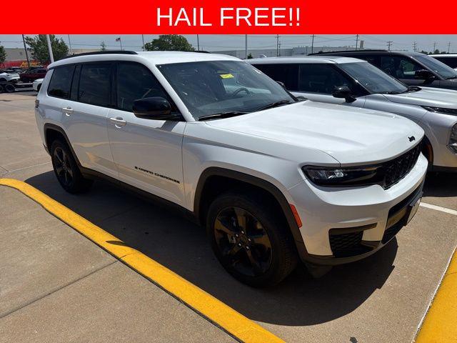 2023 Jeep Grand Cherokee L Altitude 4x4 for sale in Salina, KS