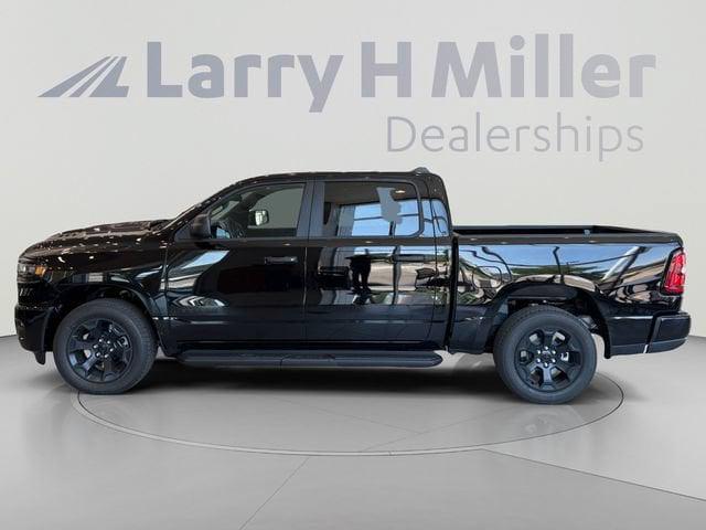 2026 RAM Ram 1500 RAM 1500 EXPRESS CREW CAB 4X4 57 BOX