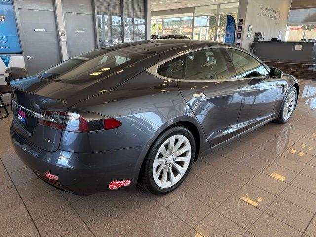 2017 Tesla Model S 90D
