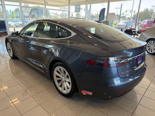 2017 Tesla Model S 90D