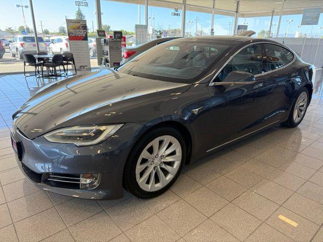 2017 Tesla Model S 90D
