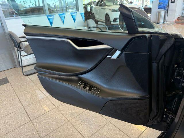 2017 Tesla Model S 90D