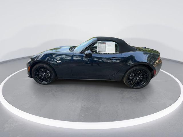 2025 Mazda MX-5 Club