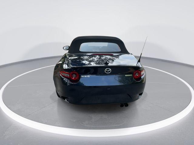 2025 Mazda MX-5 Club