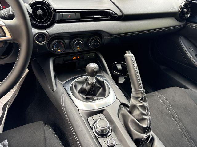 2025 Mazda MX-5 Club