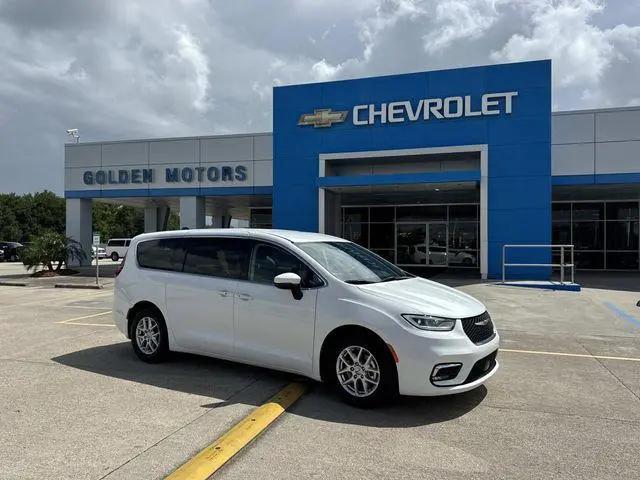 2023 Chrysler Pacifica Touring L for sale in Cut Off, LA