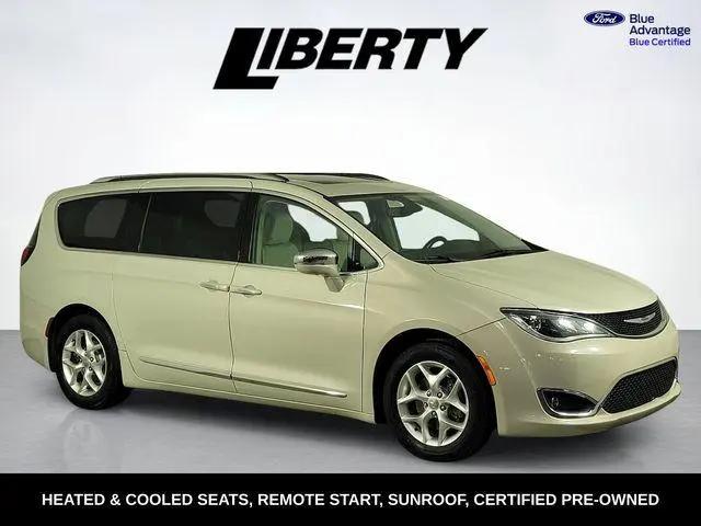 2020 Chrysler Pacifica Limited for sale in Canton, OH