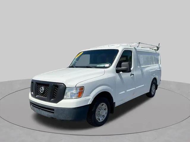 2016 Nissan 2500 SV V6 for sale in Fort Wayne, IN