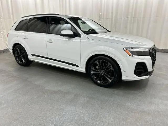 2025 Audi Q7 Premium Plus 55 TFSI quattro Tiptronic for sale in Waterbury, CT