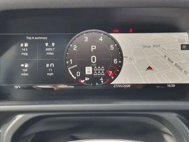 2023 Land Rover Defender 130 X-Dynamic SE
