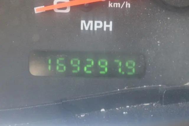 2004 Ford F-350 XL