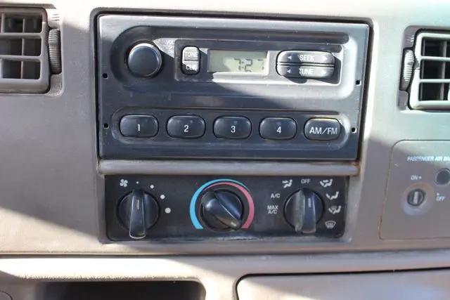 2004 Ford F-350 XL