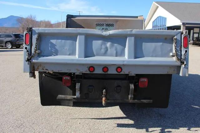 2004 Ford F-350 XL