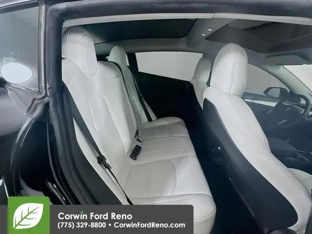 2022 Tesla Model 3 Long Range Dual Motor All-Wheel Drive