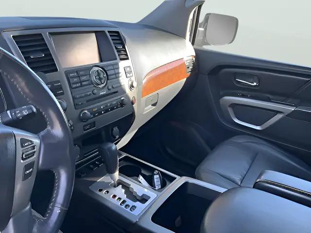 2015 Nissan Armada Platinum