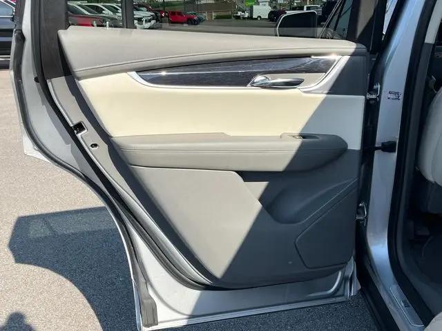 2020 Cadillac XT6 FWD Premium Luxury