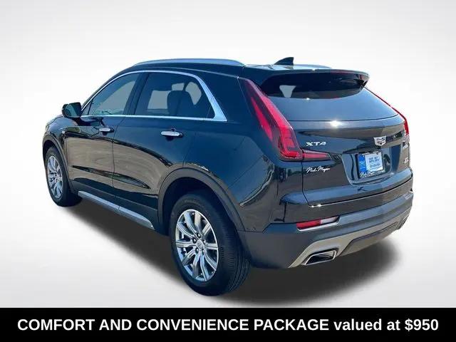 2023 Cadillac XT4 FWD Premium Luxury