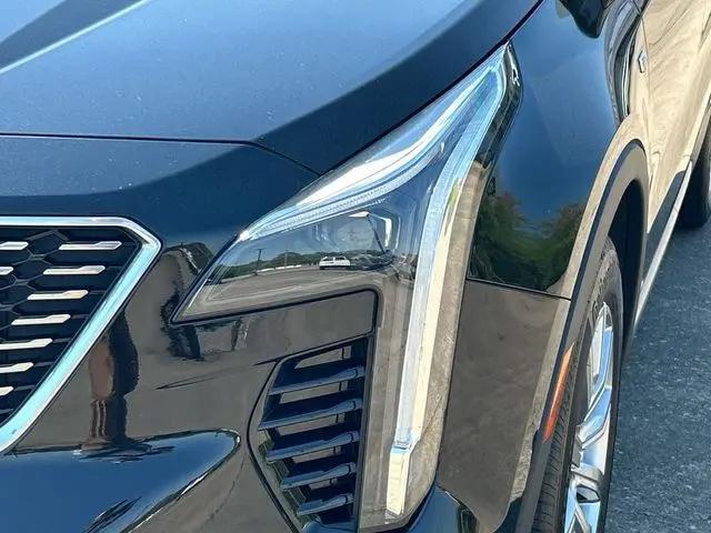 2023 Cadillac XT4 FWD Premium Luxury