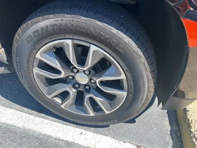 2021 Chevrolet Suburban 2WD LT