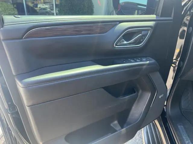 2021 Chevrolet Suburban 2WD LT