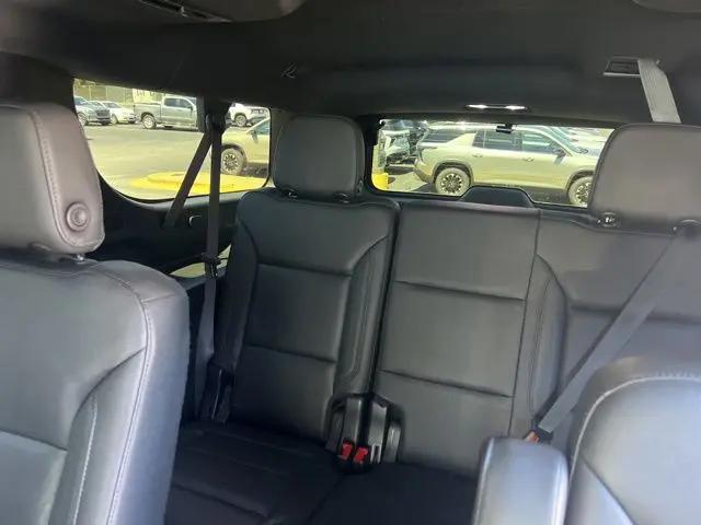 2021 Chevrolet Suburban 2WD LT