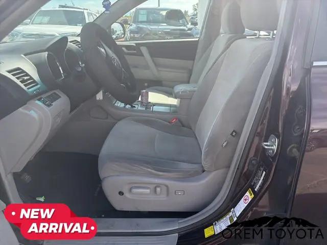 2012 Toyota Highlander Base V6