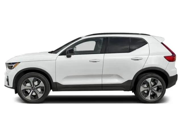 2026 Volvo XC40 Ultra, B5 AWD Gas (mild hybrid), Dark