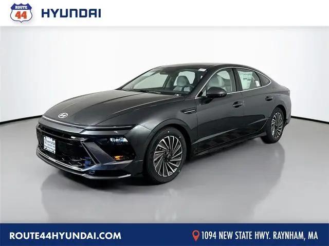 2026 Hyundai Sonata Hybrid SEL for sale in Raynham, MA