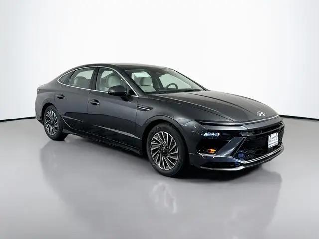 2026 Hyundai Sonata Hybrid SEL