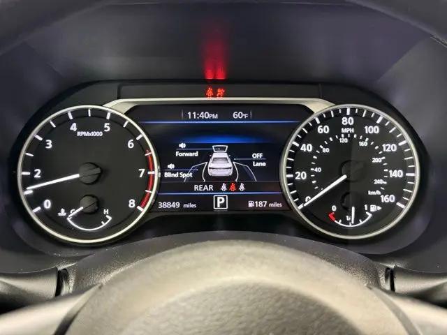 2024 Nissan Sentra SV Xtronic CVT