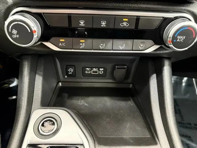 2024 Nissan Sentra SV Xtronic CVT