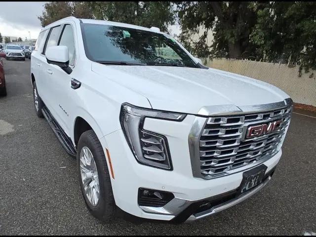 2025 GMC Yukon XL 4WD Denali