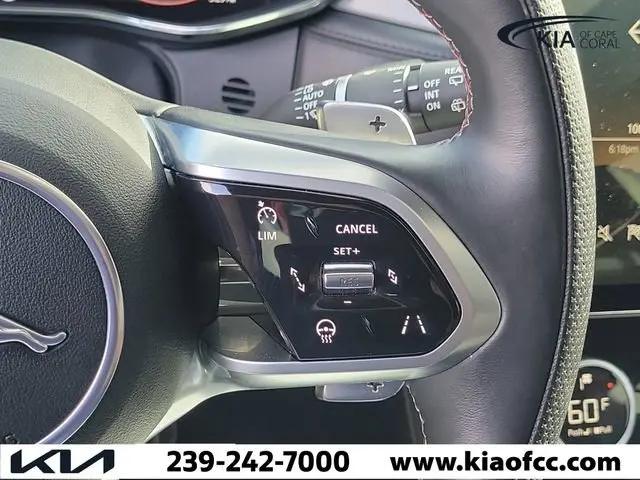 2024 Jaguar F-PACE SVR P550 AWD Automatic