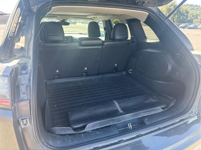 2019 Jeep Cherokee Overland 4x4