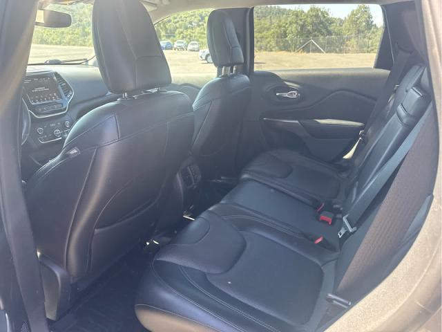 2019 Jeep Cherokee Overland 4x4
