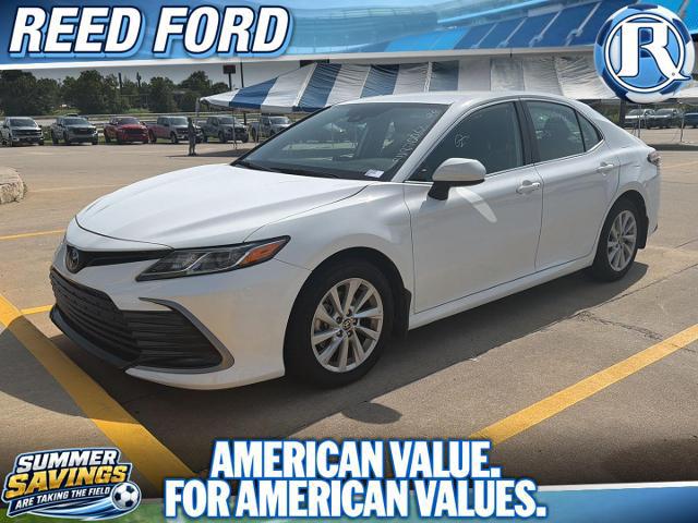 2024 Toyota Camry LE for sale in Harrisonville, MO