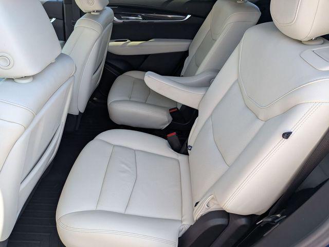 2023 Cadillac XT6 AWD Sport