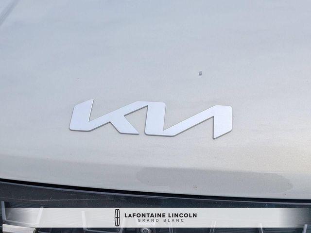 2025 Kia Carnival MPV SX Prestige
