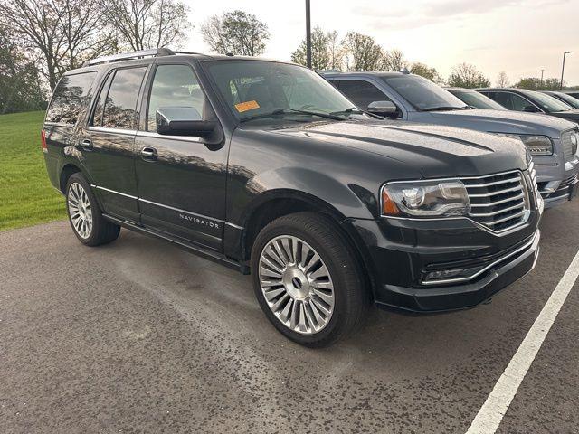 2015 Lincoln Navigator Base for sale in Flint, MI