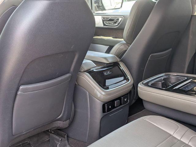2023 Lincoln Navigator Black Label