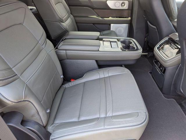 2023 Lincoln Navigator Black Label