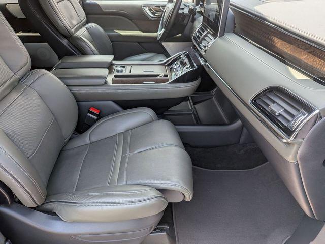 2023 Lincoln Navigator Black Label