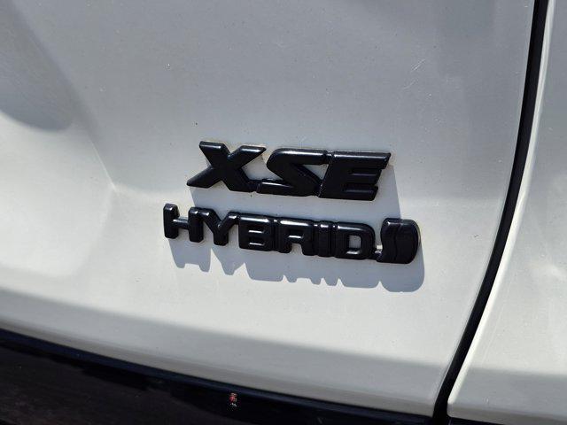 2021 Toyota RAV4 Hybrid XSE